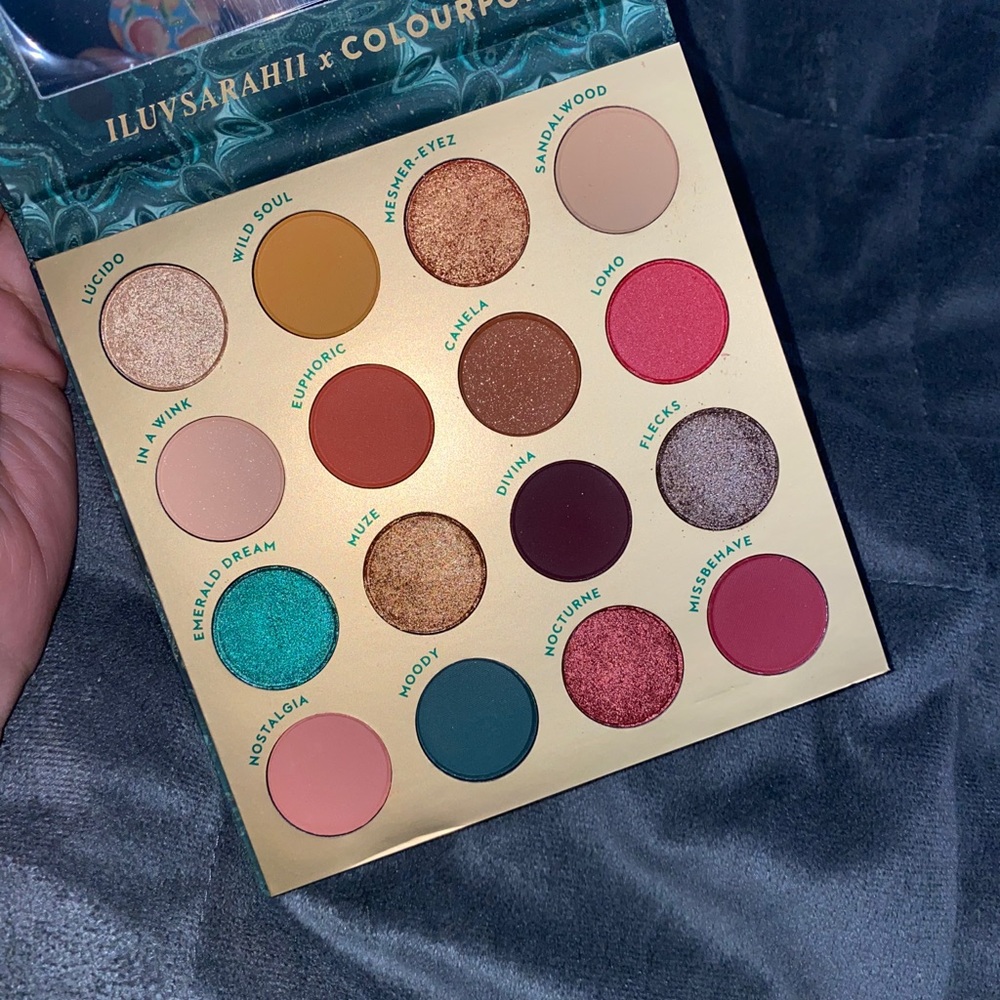 Color pop Through My Eyes Palette